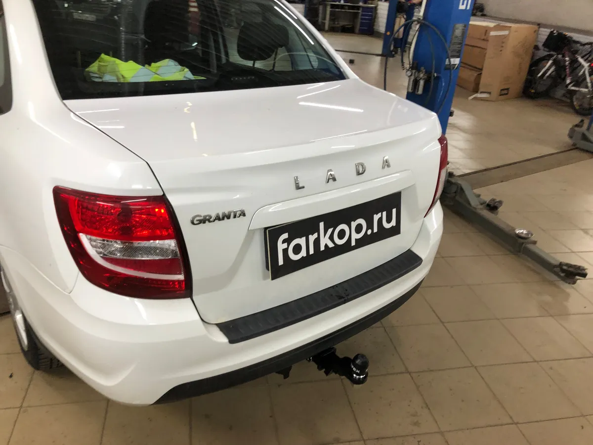 Фаркоп TowRus для Lada Granta (вкл. Cross) 2012- 279529 в Петрозаводск