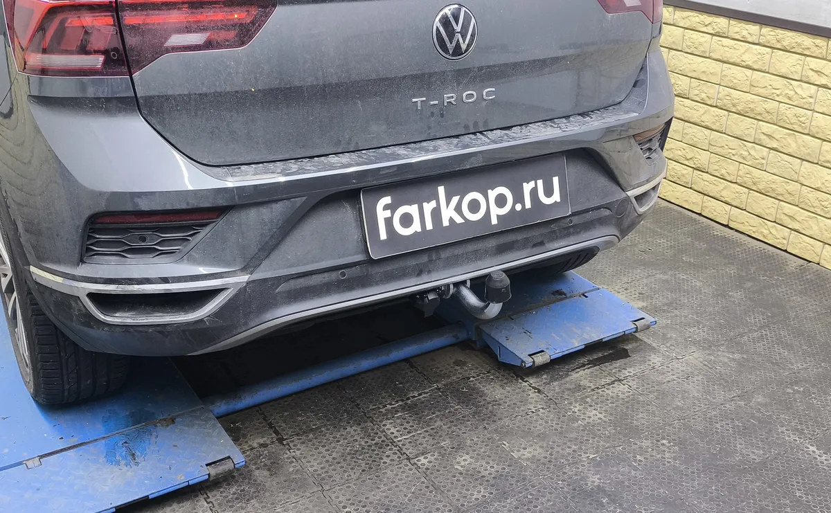Фаркоп Galia для Volkswagen T-Roc 2018- S105A в Петрозаводск Фаркоп Galia для Volkswagen T-Roc 2018- S105A в Петрозаводск