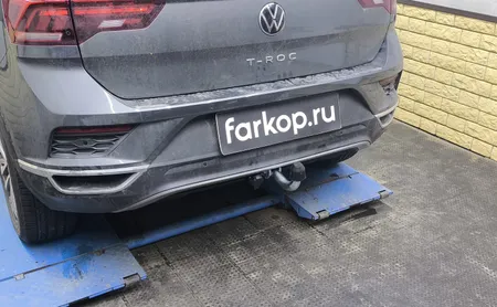 Фаркоп Galia для Volkswagen T-Roc 2018- S105A в Петрозаводск