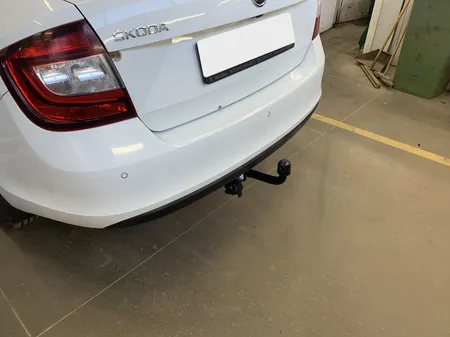 Фаркоп Berg для Skoda Rapid 2014-2020 F.5112.001 в Петрозаводск