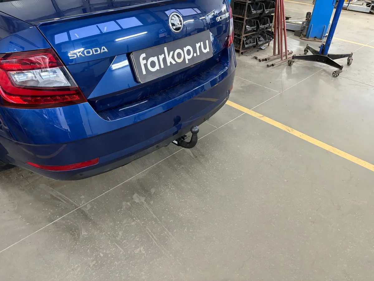 Фаркоп Steinhof для Skoda Octavia 2012-2020 V-063 в Петрозаводск Фаркоп Steinhof для Skoda Octavia 2012-2020 V-063 в Петрозаводск