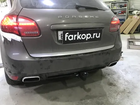 Фаркоп Berg для Porsche Cayenne 2010-2014 F.5813.001 в Петрозаводск