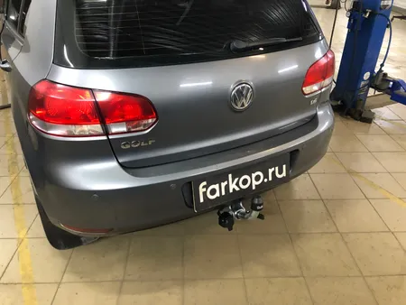 Фаркоп Galia для Volkswagen Golf 2008-2013 A038C в Петрозаводск