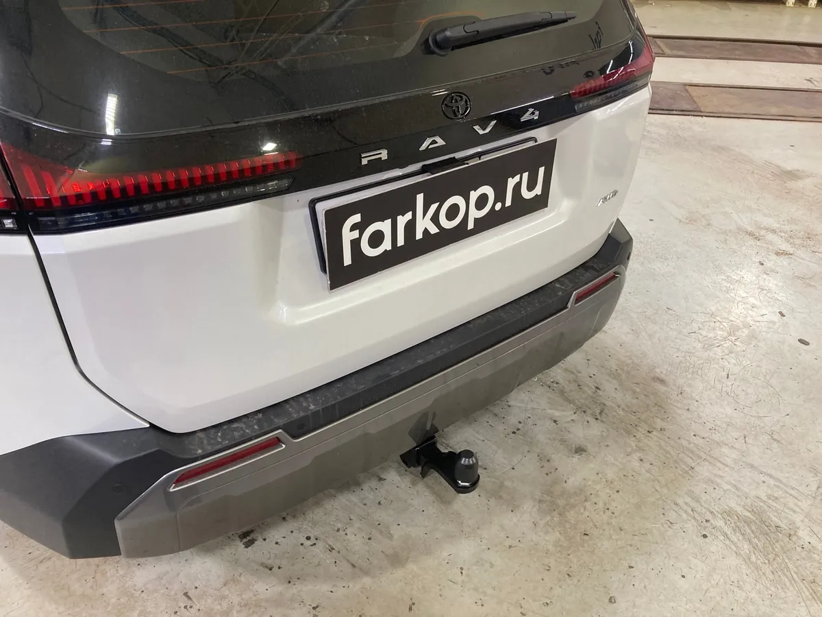 Фаркоп Berg для Toyota RAV4 2025- F.5717.002 в Петрозаводск