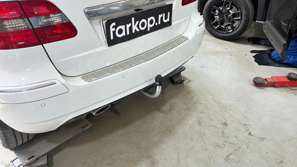 Фаркоп Galia для Mercedes B-class 2005-2011 M113A в Петрозаводск Фаркоп Galia для Mercedes B-class 2005-2011 M113A в Петрозаводск