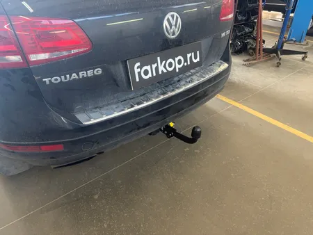 Фаркоп Berg для Volkswagen Touareg 2010-2018 F.5813.003 в Петрозаводск