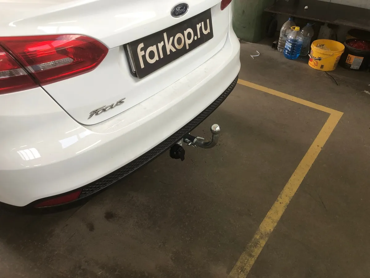 Фаркоп Лидер Плюс для Ford Focus (седан) 2011-2018 F102-BA в Петрозаводск