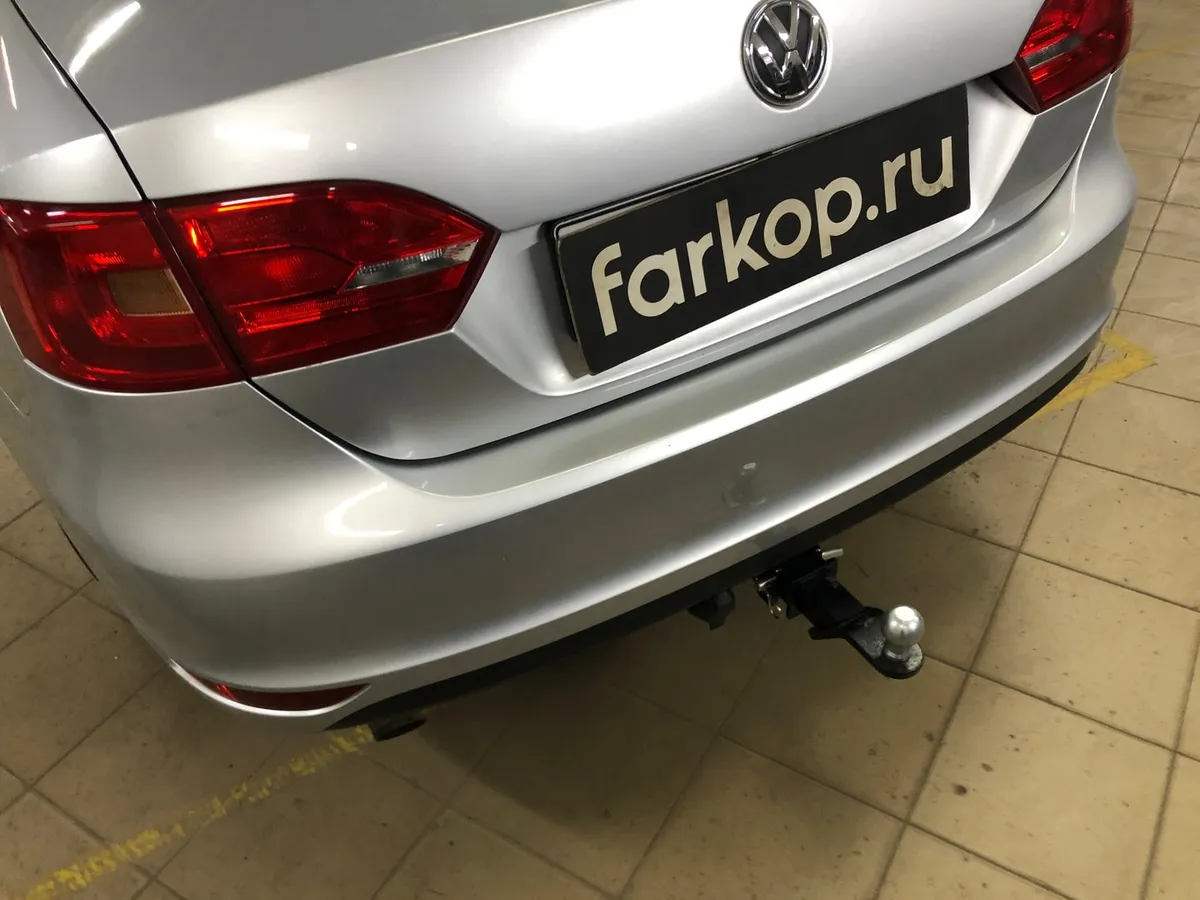 Фаркоп Лидер Плюс для Volkswagen Jetta 2011-2019 V123-E в Петрозаводск Фаркоп Лидер Плюс для Volkswagen Jetta 2011-2019 V123-E в Петрозаводск