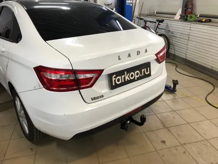 Фаркоп Berg для Lada Vesta (вкл. Cross) 2015-2022 Арт. F.6012.003 F.6012.003 в Петрозаводск