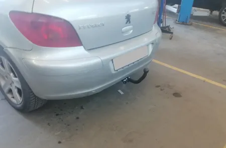 Фаркоп Лидер плюс для Peugeot 307 (хетчбек) 2001-2008 P106-A в Петрозаводск
