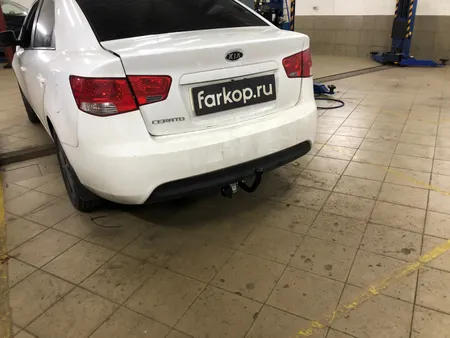 Фаркоп Лидер Плюс для Kia Cerato 1.6 (седан) 2009-2012 Арт. K109-A K109-A в Петрозаводск